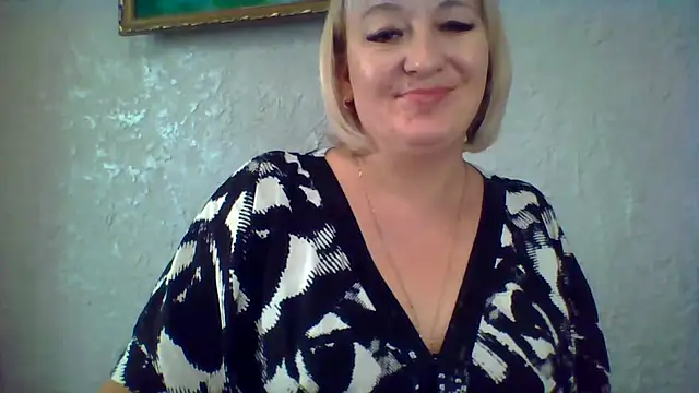 ArielXLoveresss online show from October 2025 11:11:01 AM