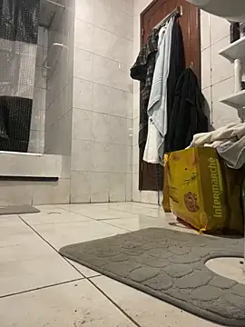 rogerdik76 online show from March 2026 06:40:02 AM