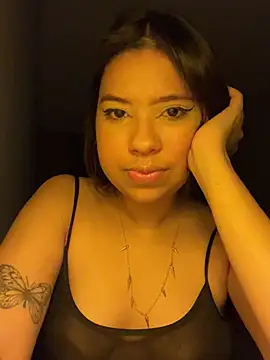 KiaraCut online show from March 2026 01:55:01 AM