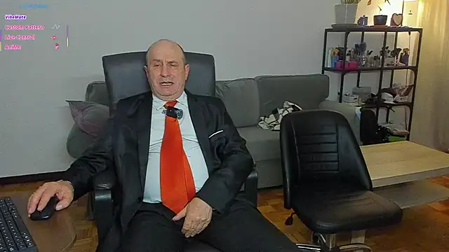 Snapshot of masterboy50 chatting on May 2026 07:41:02 PM masterboy50 online show from May 2026 07:41:02 PM