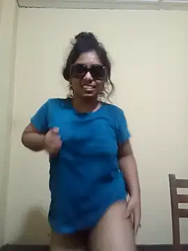 Snapshot of Maya_shery chatting on February 2025 04:03:02 PM Maya shery online show from February 2025 04:03:02 PM