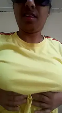 Snapshot of Maya_shery chatting on February 2025 04:41:02 AM Maya shery online show from February 2025 04:41:02 AM
