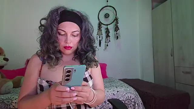 Snapshot of Victoria_Lover chatting on October 2025 03:54:02 AM Victoria Lover online show from October 2025 03:54:02 AM