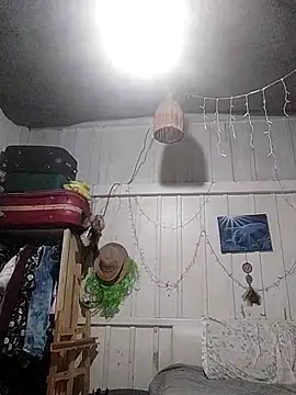 Fellyna online show from September 2025 03:03:01 PM