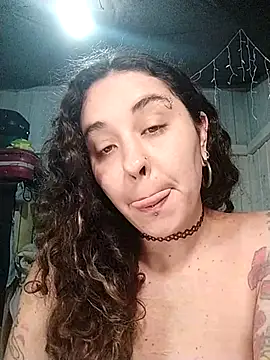 Fellyna online show from October 2025 04:40:02 PM