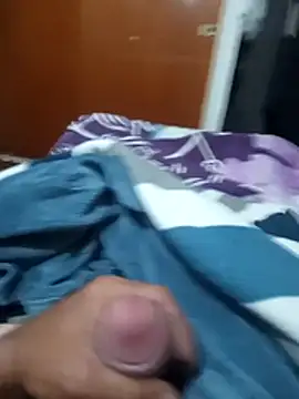 omeriz online show from November 2025 09:15:01 PM