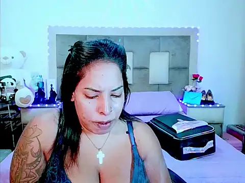 indiantopaz694u online show from May 2026 04:53:01 AM