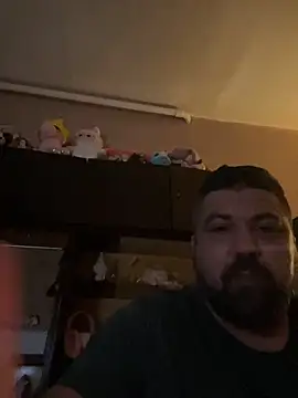 Alexander18edd online show from February 2026 07:42:02 PM