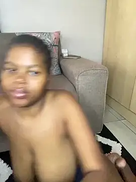  DollFace  online show from February 2026 04:25:01 PM