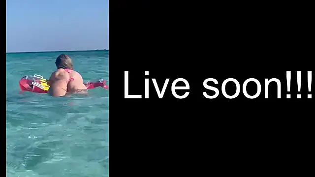 Snapshot of _Allie_ chatting on October 2025 04:09:02 AM Allie online show from October 2025 04:09:02 AM