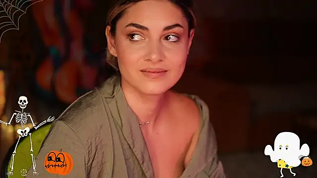 Snapshot of _Allie_ chatting on October 2025 05:06:01 AM Allie online show from October 2025 05:06:01 AM