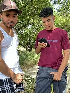 twinks 28 online show from November 2025 06:39:01 PM