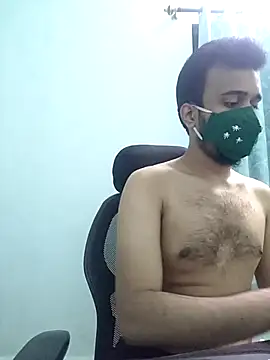 cuteboyhot18 online show from February 2025 05:25:02 PM