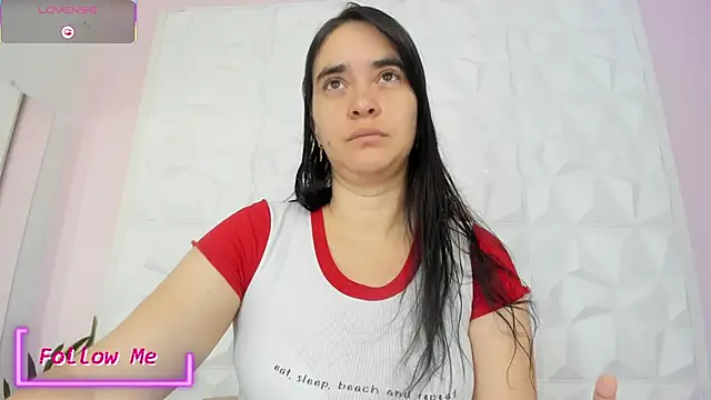 Valeriagomez  online show from December 2025 12:10:01 PM