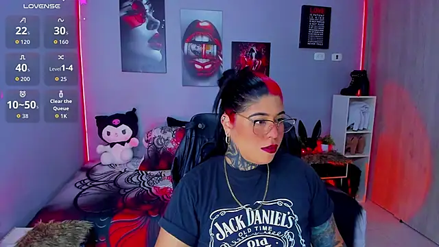 Veronika metal online show from October 2025 11:17:01 AM