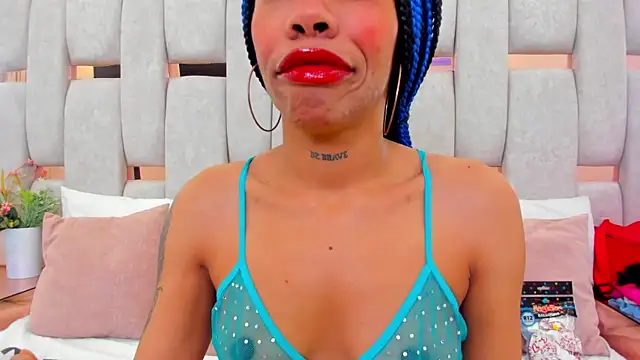 Snapshot of megan_xblack_ chatting on September 2025 04:31:02 PM megan xblack online show from September 2025 04:31:02 PM