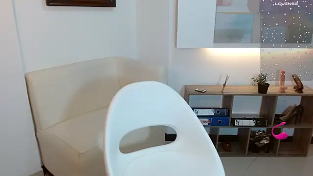 anahi macys online show from October 2025 11:17:01 AM