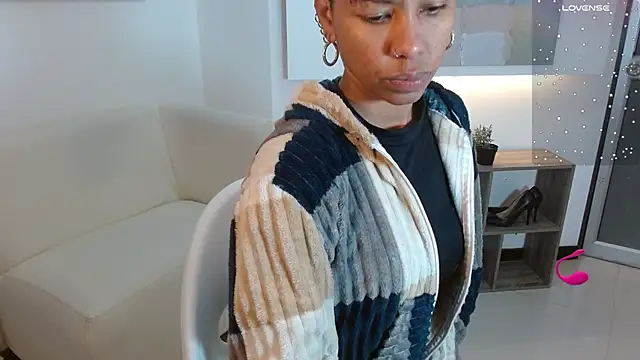 anahi macys online show from October 2025 11:22:01 AM