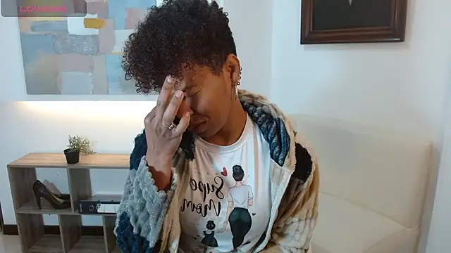 anahi macys online show from October 2025 11:21:02 AM