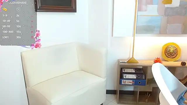 anahi macys online show from October 2025 10:41:01 AM