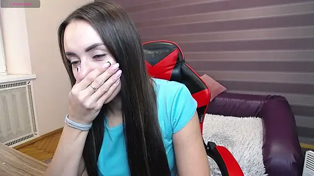 JenniferStone online show from October 2025 07:06:02 AM