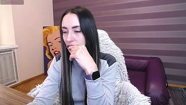 JenniferStone online show from April 2026 07:22:01 AM