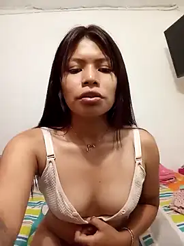 MariaCamilaCosta online show from April 2026 10:27:01 PM