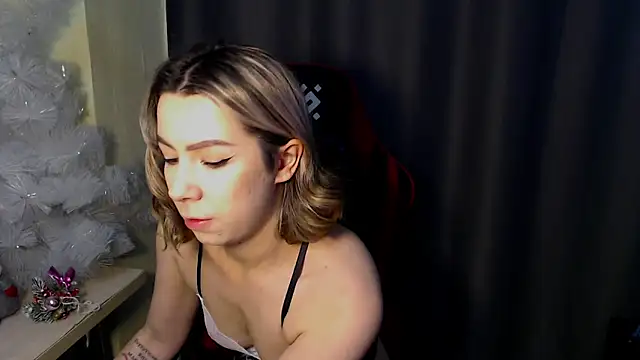 meganluss online show from December 2025 04:29:02 AM