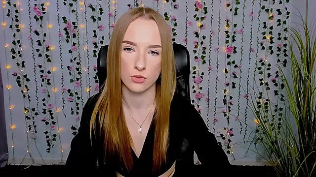 Snapshot of doll_vey chatting on March 2025 09:29:01 AM doll vey online show from March 2025 09:29:01 AM