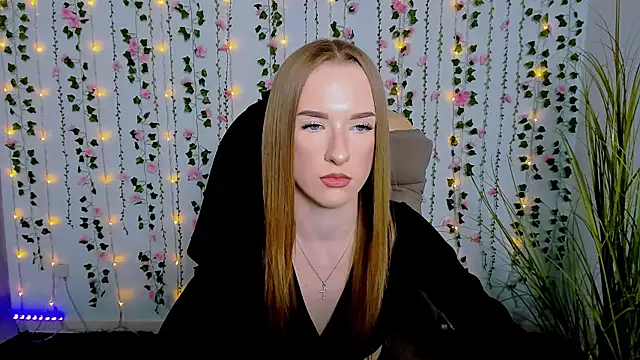 Snapshot of doll_vey chatting on March 2025 03:49:01 PM doll vey online show from March 2025 03:49:01 PM