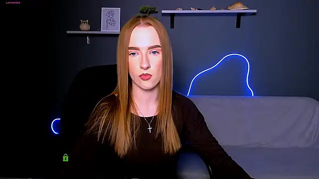 Snapshot of doll_vey chatting on September 2025 06:51:02 PM doll vey online show from September 2025 06:51:02 PM