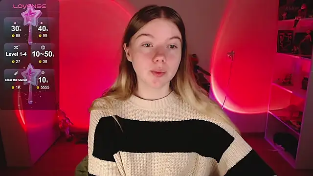 Strawberry juli online show from September 2025 07:21:02 AM