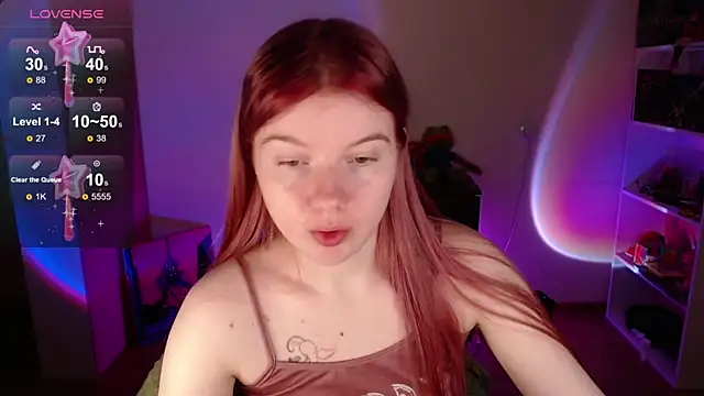 Strawberry juli online show from October 2025 07:50:02 AM