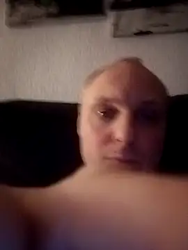 ReneLocken1 online show from February 2025 10:47:02 AM