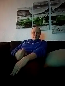 ReneLocken1 online show from March 2025 08:06:02 PM