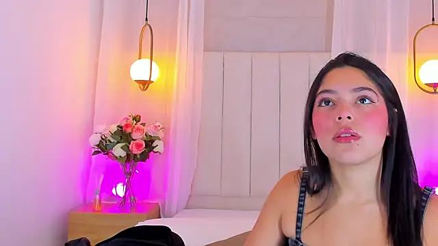 Haily b online show from March 2026 08:37:01 PM