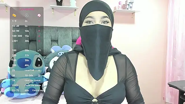 Fernanda ali online show from March 2025 01:39:01 AM