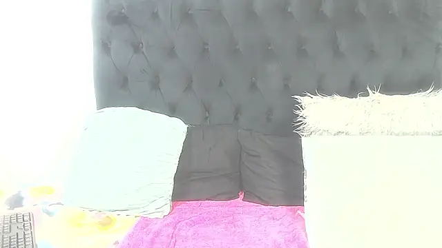 BootyClitQueen online show from January 2026 05:29:02 PM