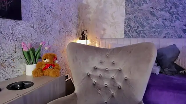 Arianaa collins online show from February 2026 11:58:02 AM