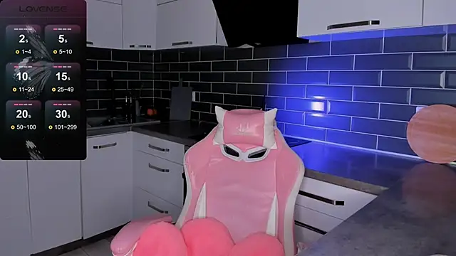 ShaiyaMinn3 online show from April 2026 08:10:01 PM