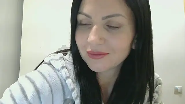 MystaLuuna online show from March 2025 10:49:01 PM