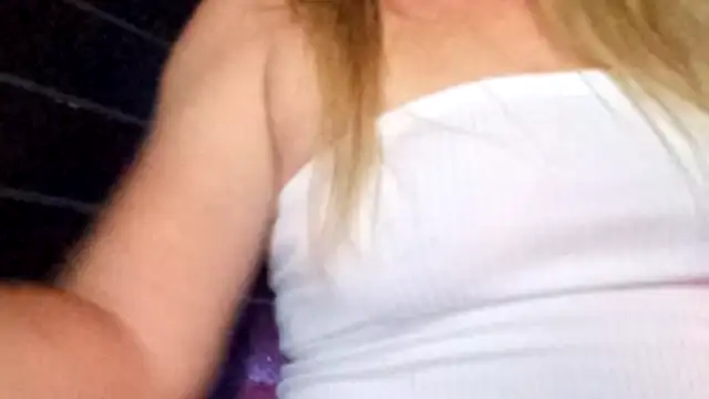 Snapshot of wetnwildforyou chatting on October 2025 04:59:01 AM wetnwildforyou online show from October 2025 04:59:01 AM