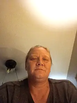 Snapshot of wetnwildforyou chatting on October 2025 02:50:01 PM wetnwildforyou online show from October 2025 02:50:01 PM