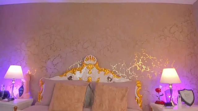 ScarlettWallace online show from April 2026 08:34:01 PM