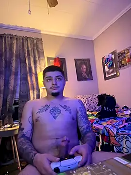 papiVilla23 online show from December 2025 10:37:02 PM