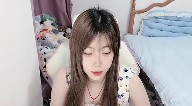 vivian-vv online show from March 2025 07:38:02 PM