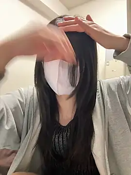 Snapshot of daiyo_kai_Gutara chatting on May 2026 01:08:02 PM daiyo kai Gutara online show from May 2026 01:08:02 PM