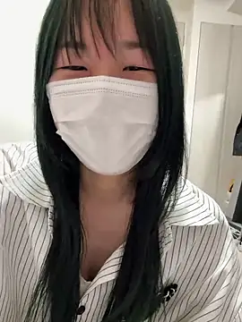 Snapshot of daiyo_kai_Gutara chatting on May 2026 01:07:02 PM daiyo kai Gutara online show from May 2026 01:07:02 PM