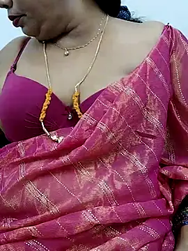 abinaya26 online show from February 2025 07:03:01 PM