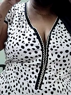 abinaya26 online show from February 2026 02:18:01 AM